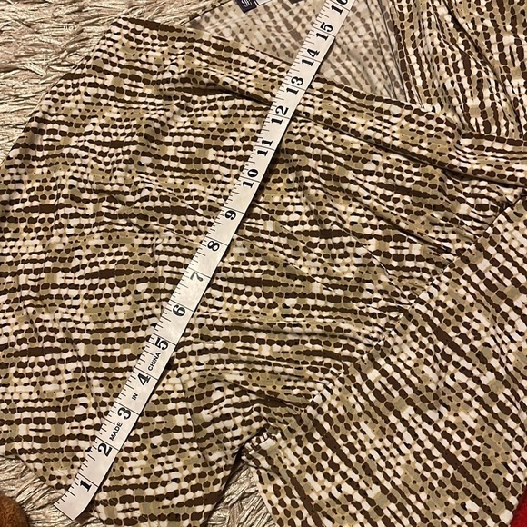 JENNIFER Lopez Short Sleeve V Neck Dress‎ - Picture 10 of 10